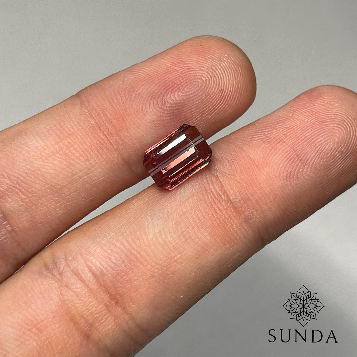 3.25ct Bi-colour Pink-Light Pink Tourmaline