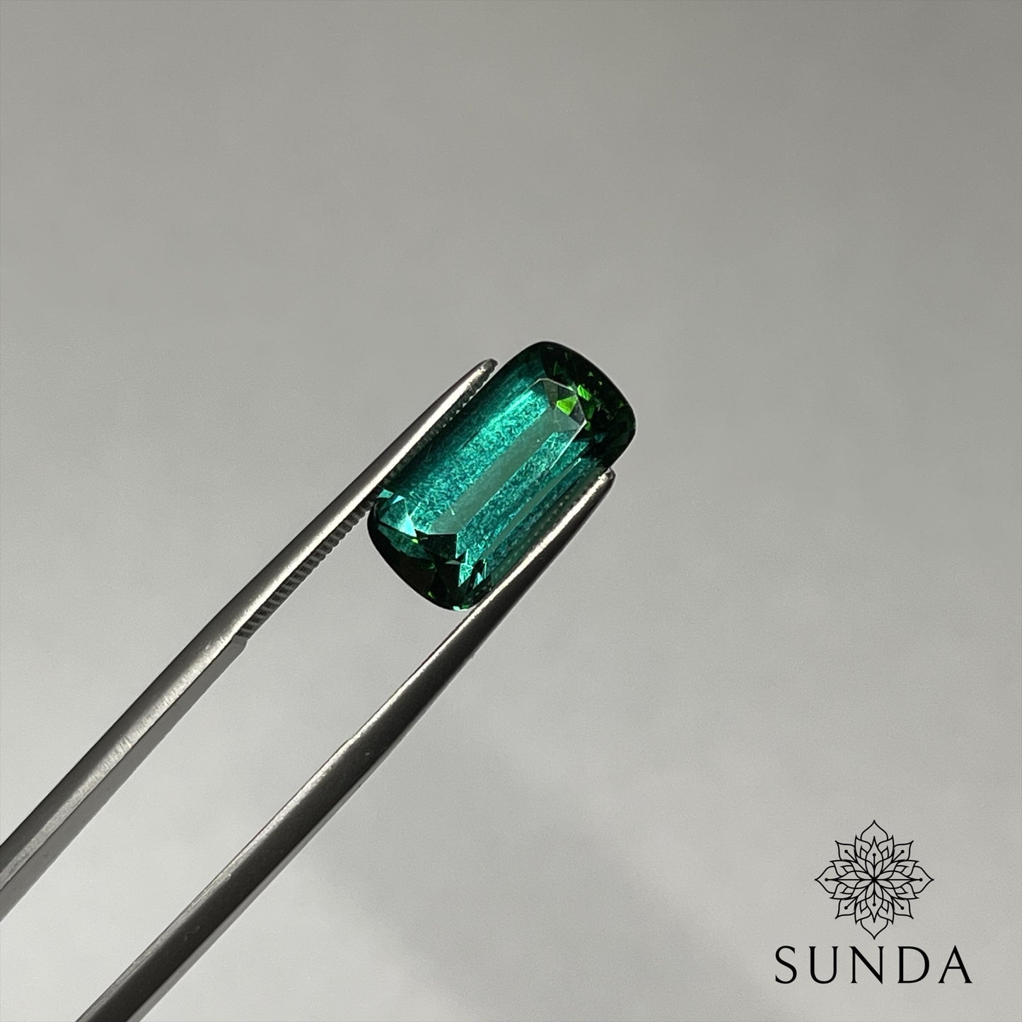6.47ct Bluish Green Indicolite Tourmaline