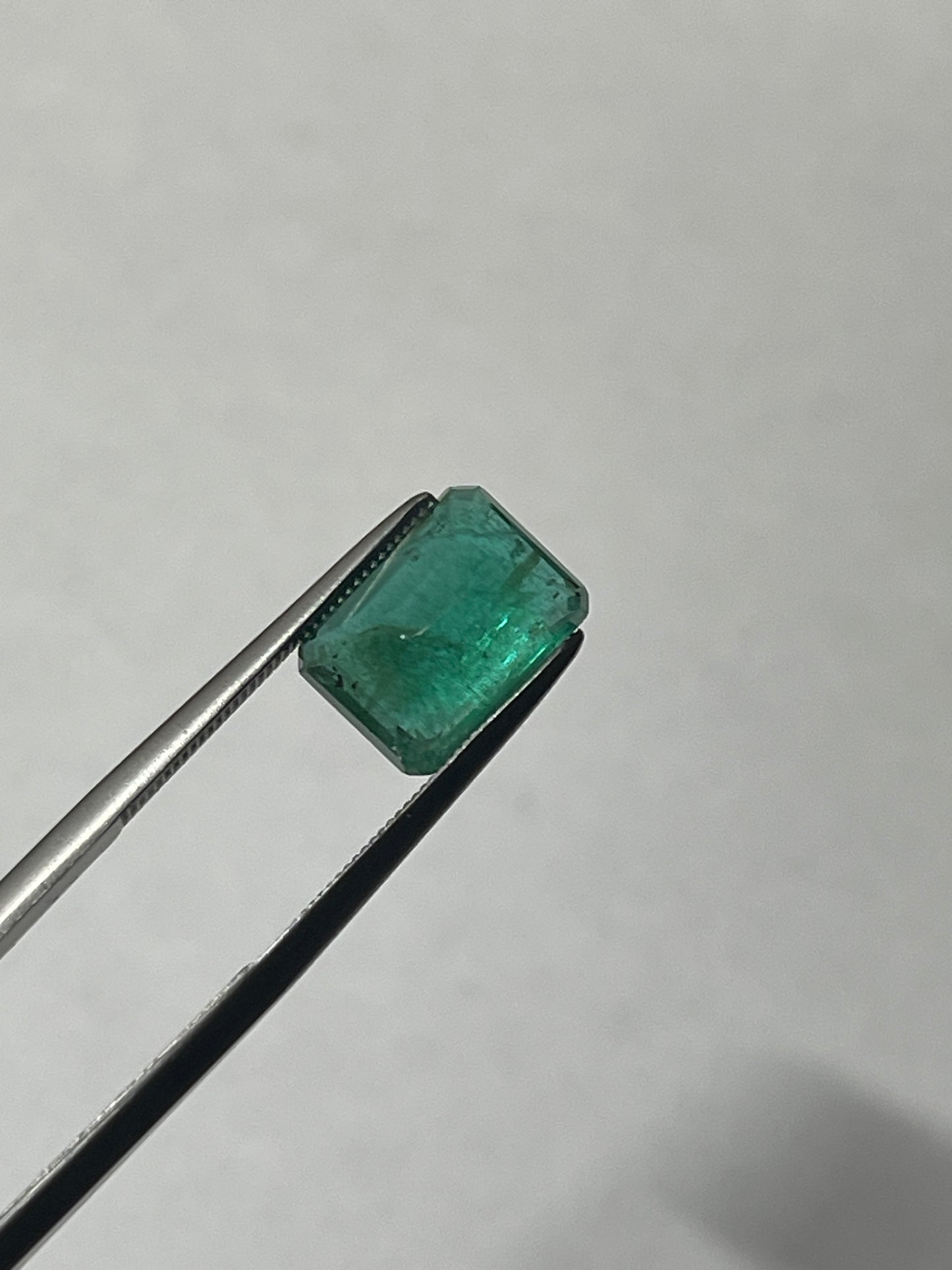 3.90ct Emerald with Minor Oil, Zambia