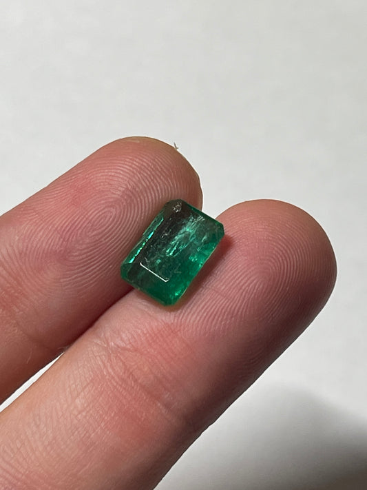 Emerald, 3.41ct, Moderate Oil, Zambia