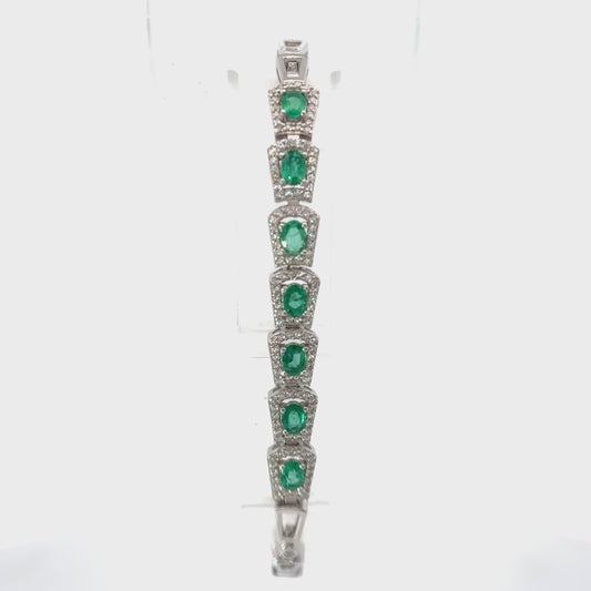 Emerald Bracelet with Fan Halos